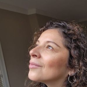 Meet your Posher, Leslie